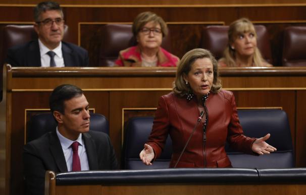 MADRID, 30/11/2022.- La vicepresidenta económica, Nadia Calviño, durante su intervención en la sesión de control al Gobierno este miércoles en el Congreso. EFE/ J.C. Hidalgo