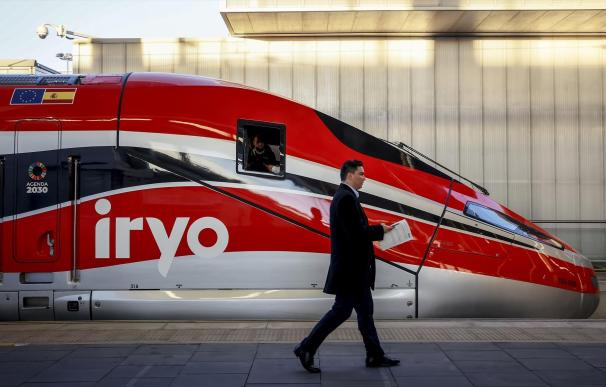 Las 'low cost' Ouigo e Iryo duplican los viajeros en la ruta Madrid-Valencia