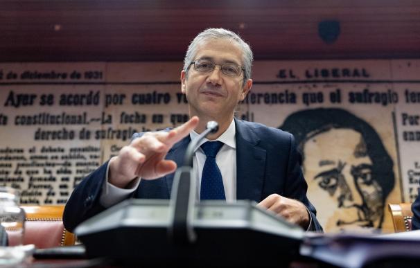 El gobernador del Banco de España, Pablo Hernández de Cos, en la Comisión de Presupuestos del Senado
