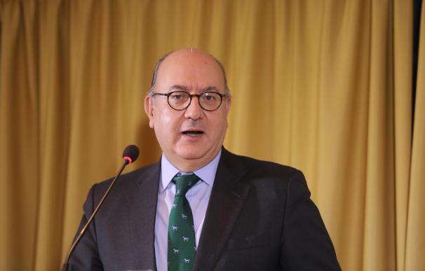 El expresidente de la Asociación Española de Banca, José María Roldán