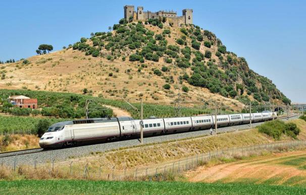 Renfe posterga la llegada de sus trenes AVE a París hasta la primavera de 2024