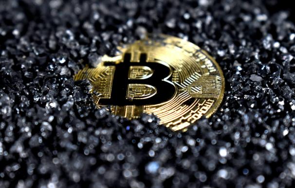 El Bitcoin supera los 30.000 dólares en junio