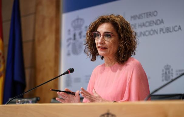 La ministra de Hacienda y Función Pública, María Jesús Montero, ofrece una rueda de prensa.