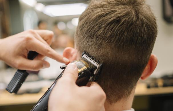 CNMC abre expediente a I.C.O.N. Europe por fijar precios en el sector peluquero