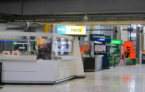 Aena licita el servicio de alquiler de coches en sus aeropuertos con 10.000 millones