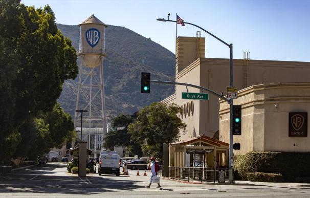 Warner Bros Discovery y Paramount Global negocian una posible fusión