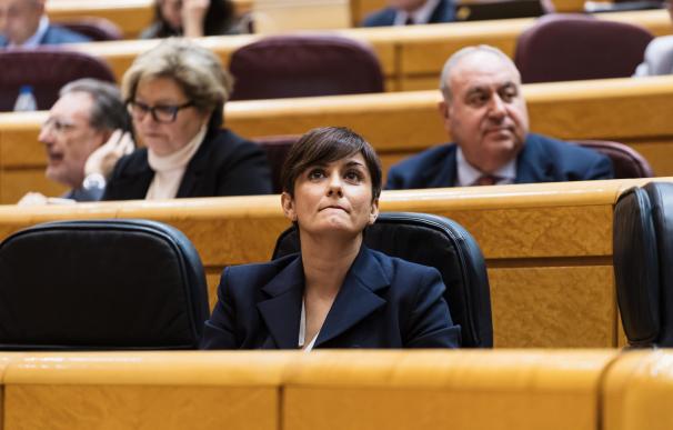 La ministra de Vivienda y Agenda Urbana, Isabel Rodríguez, durante una sesión plenaria en el Senado