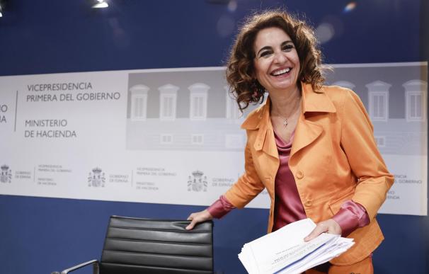 La vicepresidenta primera y ministra de Hacienda, María Jesús Montero, en el Congreso de los Diputados