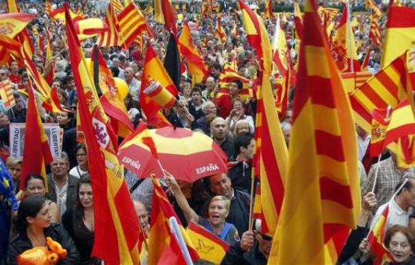La mayorÃ­a de catalanes quiere el referÃ©ndum de independencia - sondeo