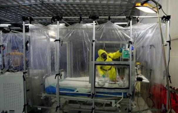 ebola1