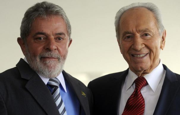 Lula recibe a Simón Peres para hablar de defensa y combate al terrorismo