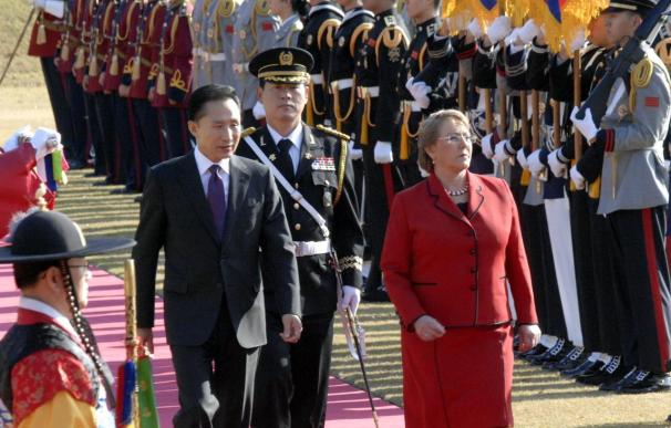 Bachelet y Lee desarrollarán el TLC entre Chile y Corea del Sur