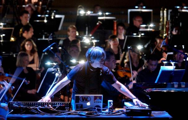 Ryuichi Sakamoto despliega su frágil universo sonoro en Madrid