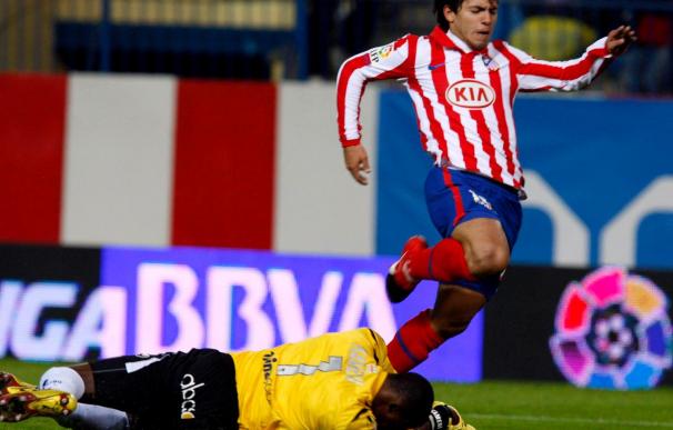 4-0. 'Kun' Agüero reanima al Atlético