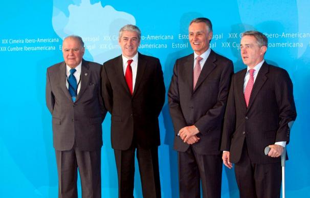 Los mandatarios iberoamericanos comienzan sus debates en Estoril