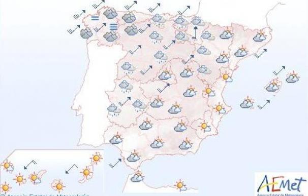 Nevadas en el noroeste de Castilla y León y precipitaciones en Galicia