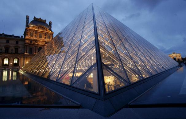 La huelga cierra Orsay y deja parcialmente abiertos el Louvre y Versalles