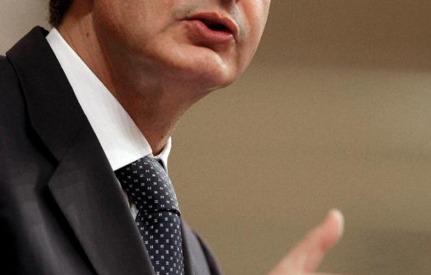 Zapatero subraya que no aceptará que se abarate el despido