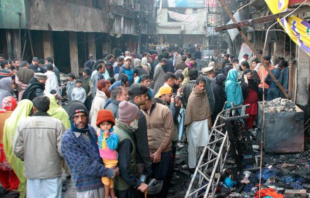 Una decena de muertos y 30 heridos en una explosión en el este de Pakistán