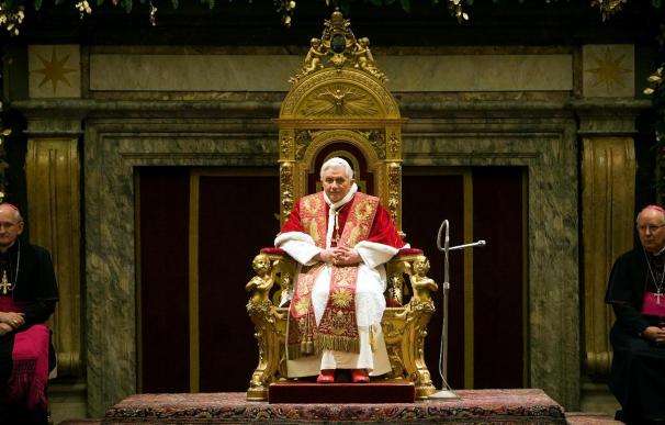 El Papa dice que Dios viene sin armas para vencer la soberbia y el ansia de poder