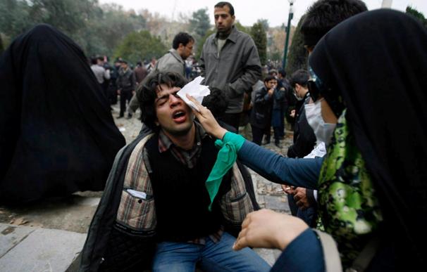 Varios detenidos en enfrentamientos entre la Policía y grupos opositores en Teherán, según testigos