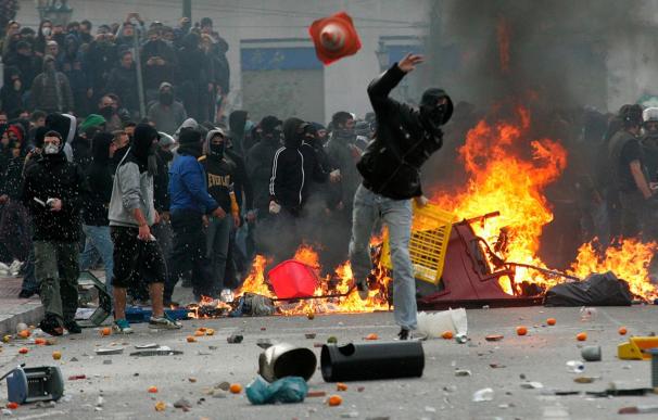 Máxima alerta en Atenas en previsión de nuevas manifestaciones callejeras