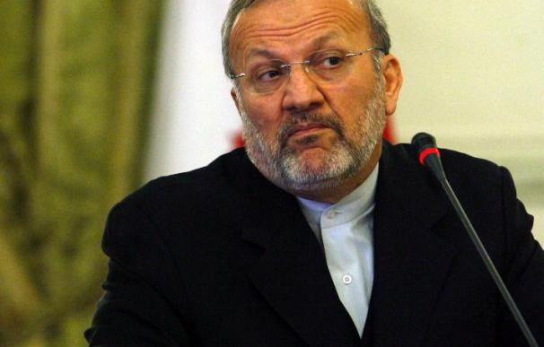Mottaki reitera que Irán producirá el combustible nuclear si no hay acuerdo