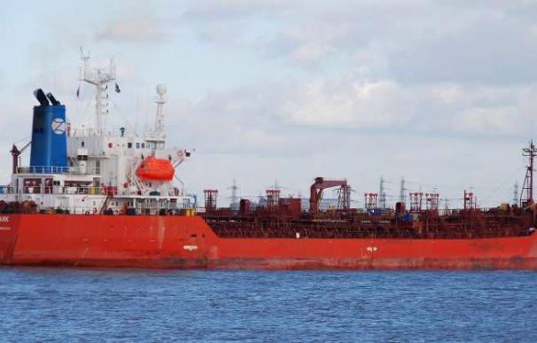 Los piratas somalíes secuestran un buque británico y otro panameño
