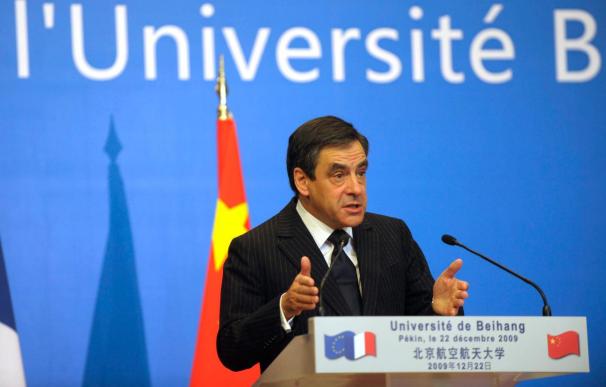 Fillon dijo que los acuerdos firmados con China son empleo para los franceses