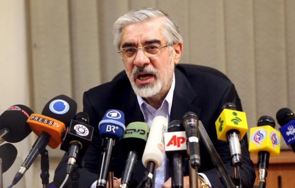 Musaví pide a los ulemas que sigan el modelo del ayatolá disidente Montazeri
