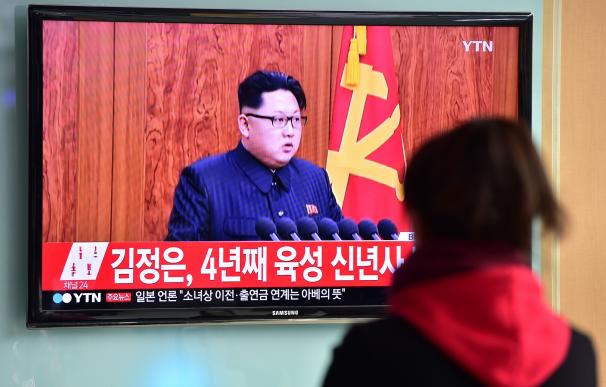 Kim Jong Un ofrece mejorar las relaciones con Seúl pero le culpa de "desconfianza"