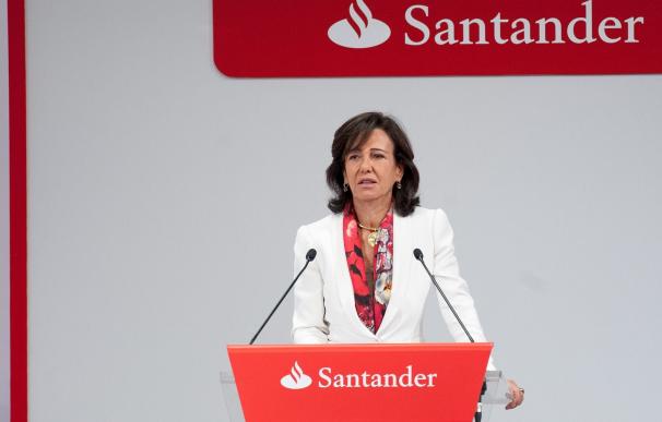 Banco Santander gana 5.966 millones en 2015, un 3% más