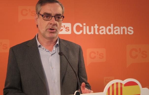 Villegas (C's) comparte con el Rey la necesidad de "consenso" entre partidos