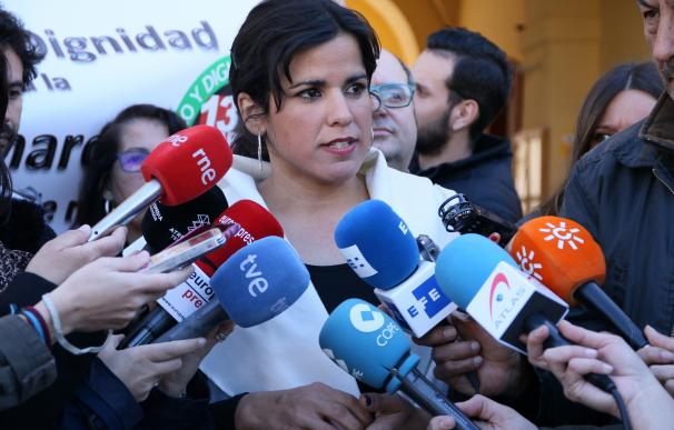 Teresa Rodríguez: "El viento siempre sopla a favor de los mismos, a favor del oligopolio eléctrico"