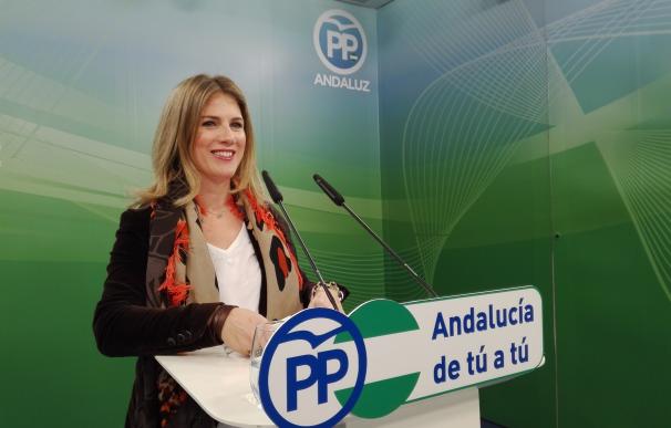 PP-A acusa a Susana Díaz de emprender una "burda estrategia" para evitar el debate con Moreno en el Parlamento