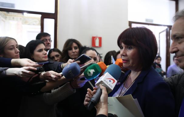 El PSOE espera que Cospedal dé satisfacción el lunes a las familias de las víctimas del Yak 42