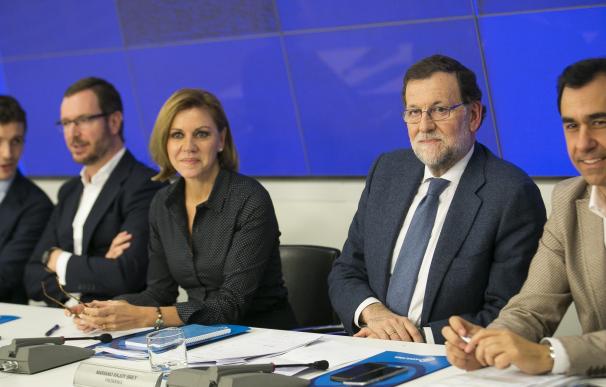 Rajoy advierte de que ante el independentismo "no son aceptables las equidistancias" y hará cumplir la ley