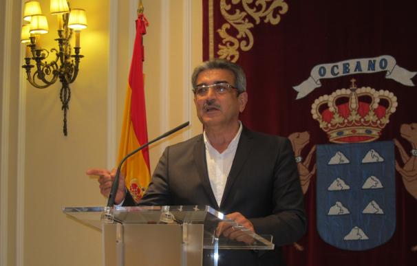 Rodríguez asegura que "ahora" PP, PSOE, Podemos y NC están por "cambiar" a Clavijo
