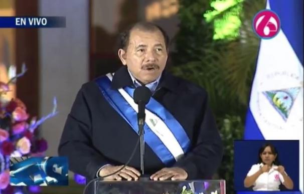 Daniel Ortega asume su nuevo mandato como presidente de Nicaragua tras su imponente victoria electoral