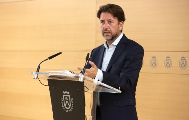 Alonso admite que las relaciones del Gobierno con el Cabildo de Tenerife "van a mejorar" con los nuevos consejeros