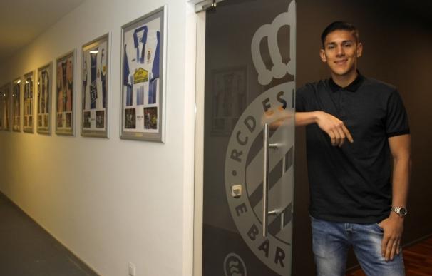 El costarricense Óscar Duarte firma por el Espanyol hasta 2019