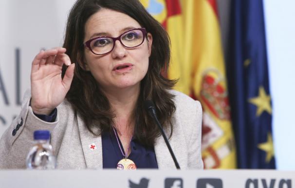 Oltra pide a Pedro Sánchez "un gobierno a la valenciana" y no uno a la portuguesa