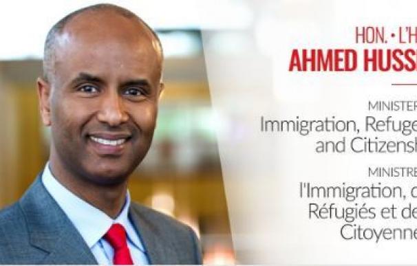 Un somalí que llegó a Canadá como refugiado, nuevo ministro de inmigración