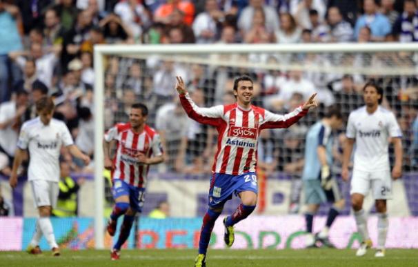 De las Cuevas fue el autor del gol en la última victoria del Sporting en el Bernabéu. / Getty Images