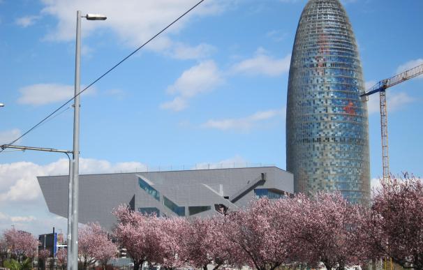 El Ayuntamiento dice que la renuncia al hotel de la Torre Agbar es "decisión del promotor"