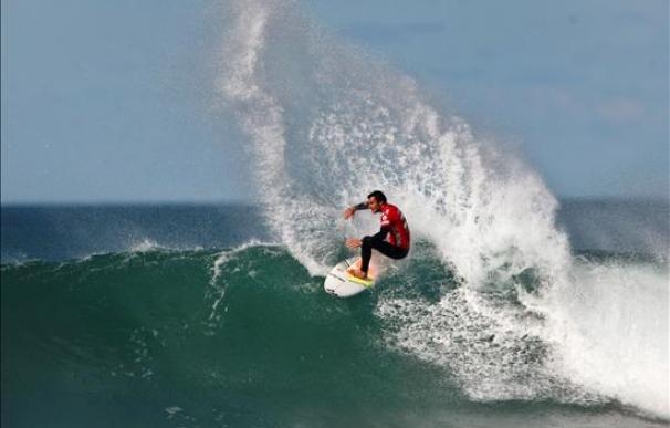 Joel Parkinson se alza con el torneo de surf de Sudáfrica