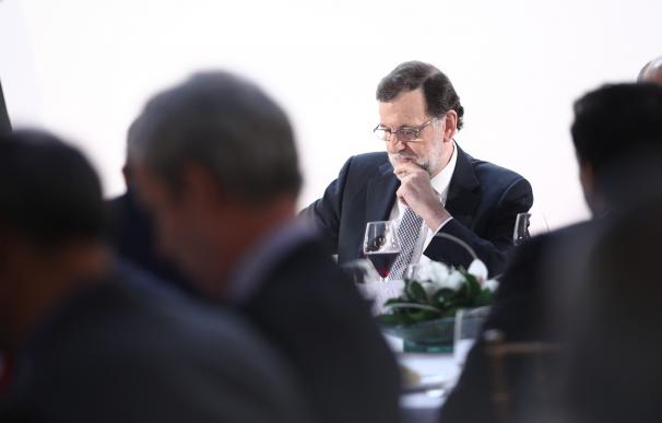 Rajoy desvela que pidió a Iglesias defender la soberanía nacional y no "andar con un referéndum para liquidar España"