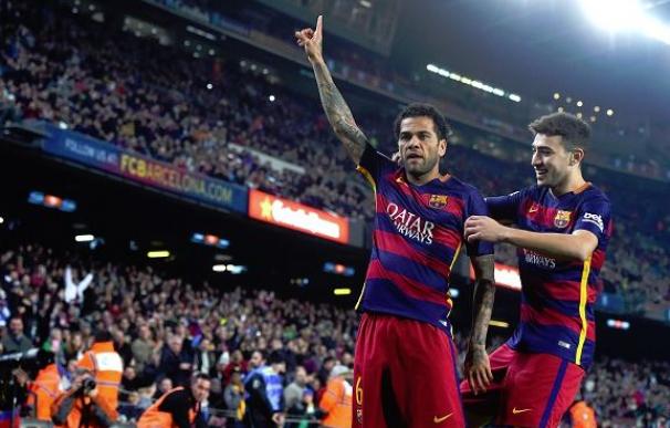 El Barcelona "no admite ni comparte" que Alves llame "basura" a la prensa / Getty Images.
