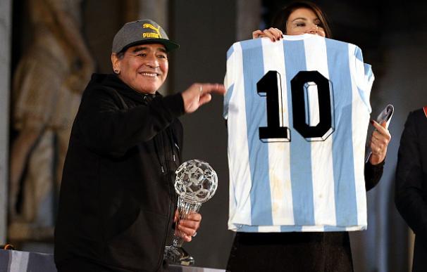 Maradona: "Tenemos al Papa Franscisco, a Leo Messi y a mí"