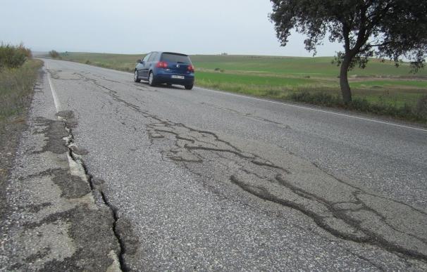 El Ayuntamiento de Carmona reclama a las administraciones en arreglo de las carreteras de su término municipal